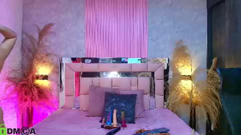 Snapshot of griselle_rousse chatting on 7, 7, 2026 online show from 7, 7, 2026