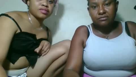 Snapshot of grotilde98 chatting on 2, 11, 2025 grotilde98 online show from 2, 11, 2025