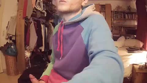 Snapshot of gruendamien chatting on 19, 12, 2025 gruendamien online show from 19, 12, 2025