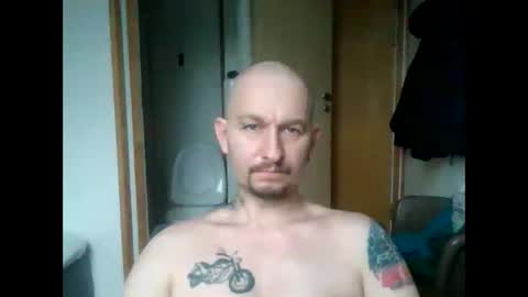 Snapshot of grzegorz40 chatting on 2, 3, 2025 grzegorz40 online show from 2, 3, 2025