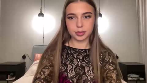 Liora online show from 26, 11, 2025