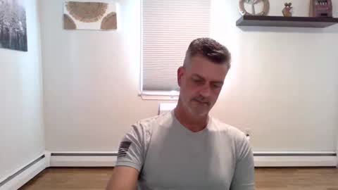 gudguy2025 online show from 16, 10, 2025