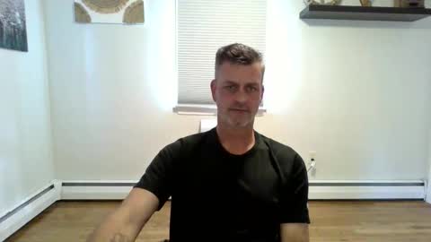 gudguy2025 online show from 6, 11, 2025