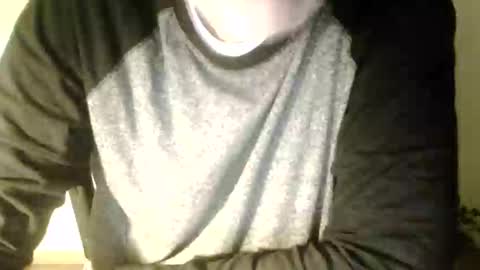 Snapshot of guide2 chatting on 1, 12, 2024 Dislove online show from 1, 12, 2024