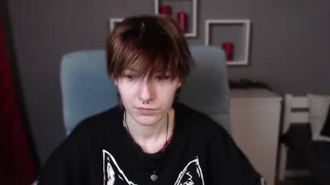 Snapshot of guitarandangell chatting on 21, 11, 2025 guitarandangell online show from 21, 11, 2025