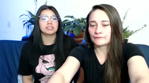 Vane blonde and Hazell black hair online show from 2, 2, 2025