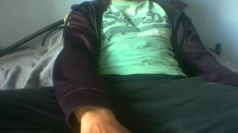 Snapshot of gunishment chatting on 30, 10, 2025 gunishment online show from 30, 10, 2025