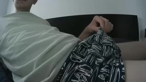 Snapshot of guy354918 chatting on 18, 9, 2025 Horny guy online show from 18, 9, 2025