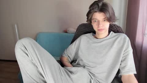 guy_liam1 online show from 7, 3, 2025