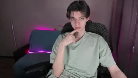 guy_liam1 online show from 12, 3, 2025