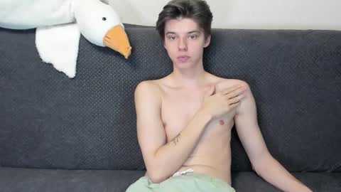 guy_liam1 online show from 21, 11, 2025