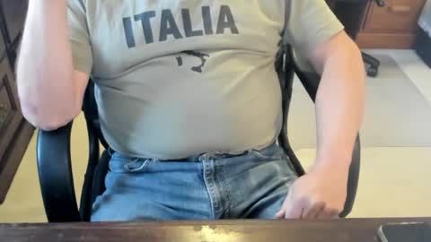 Guy online show from 18, 3, 2026