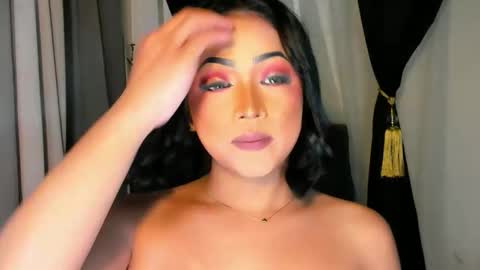 Call me Miss Gwen online show from 13, 10, 2025