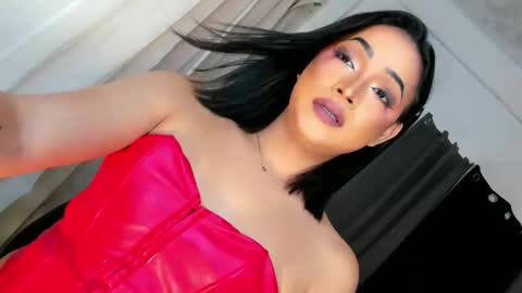 Call me Miss Gwen online show from 23, 10, 2025