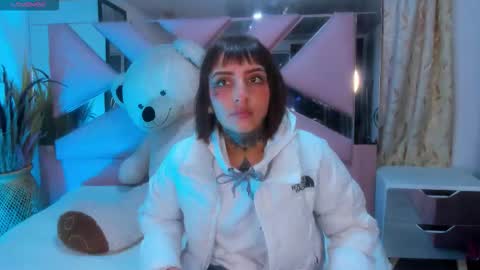 gyal_8_ online show from 22, 9, 2025