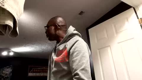 gyesaw1970 online show from 1, 12, 2025