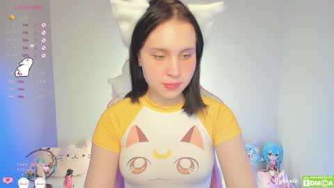 Snapshot of gylaxie chatting on 12, 12, 2024 online show from 12, 12, 2024