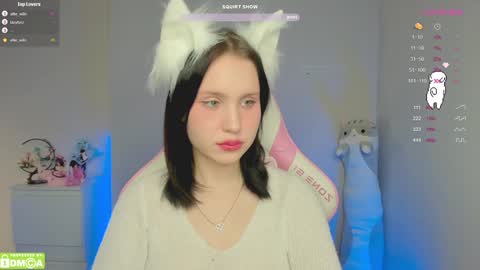 Snapshot of gylaxie chatting on 4, 2, 2025 online show from 4, 2, 2025