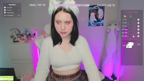 Snapshot of gylaxie chatting on 13, 2, 2025 online show from 13, 2, 2025