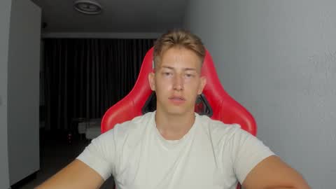 Oliver online show from 5, 11, 2025