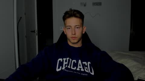 Oliver online show from 3, 3, 2026