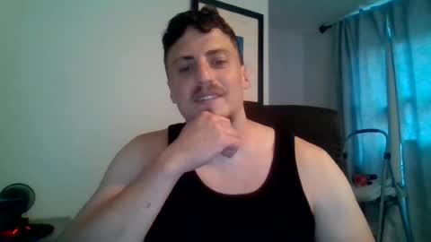 Snapshot of gymbro1986 chatting on 28, 7, 2026 gymbro1986 online show from 28, 7, 2026