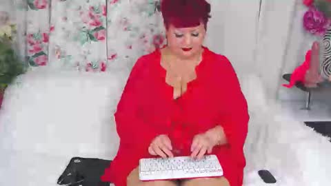 Snapshot of gypsygranny chatting on 6, 12, 2024 Eva online show from 6, 12, 2024