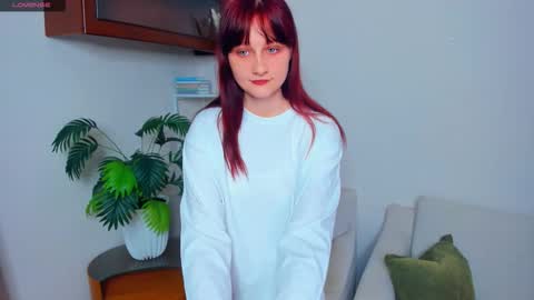 Kelly  Lilly online show from 10, 10, 2025