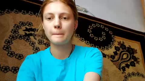Kelly  Lilly online show from 5, 8, 2026