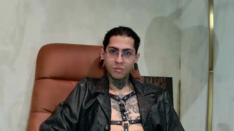 Snapshot of hades_hellhunt chatting on 11, 10, 2025 hades_hellhunt online show from 11, 10, 2025
