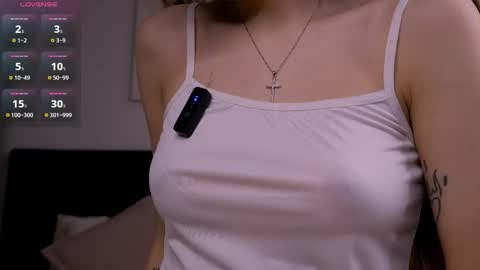 Hi Im Rebecca Glad to see you in my room  PVT is open online show from 9, 2, 2026