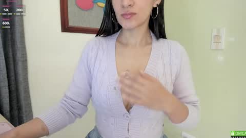 Hae-In online show from 1, 3, 2025