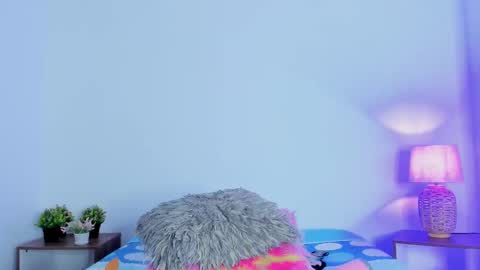 Snapshot of hailey_hadid chatting on 2, 10, 2025 hailey_hadid online show from 2, 10, 2025