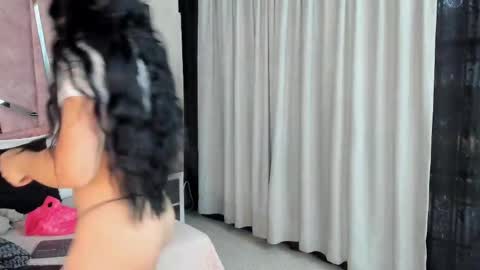 Hailey online show from 3, 10, 2025