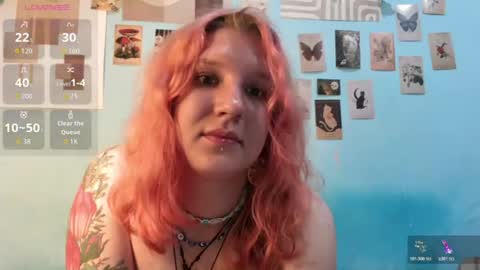 Snapshot of haileyfoxy chatting on 16, 7, 2026 Hailey online show from 16, 7, 2026