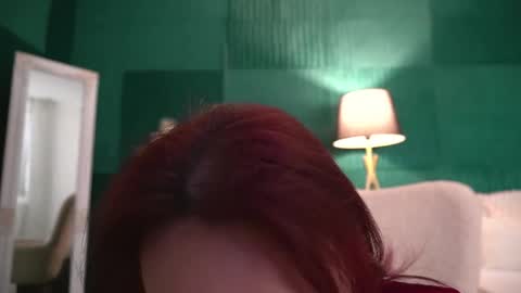 Snapshot of haileymoon85 chatting on 29, 4, 2026 Hailey online show from 29, 4, 2026
