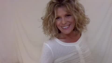 Hailey online show from 7, 12, 2024