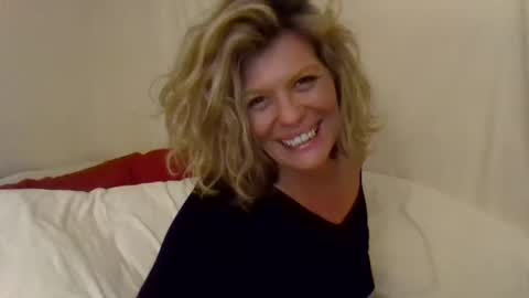 Hailey online show from 12, 1, 2025