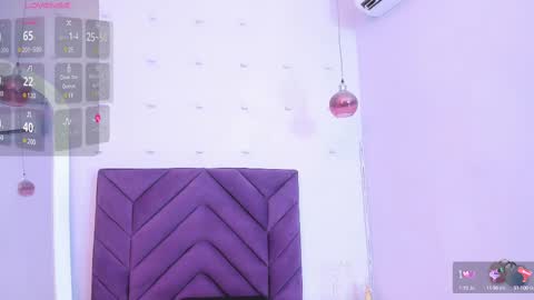 haileystonei online show from 18, 2, 2025