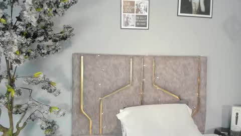 haileystonei online show from 16, 11, 2025