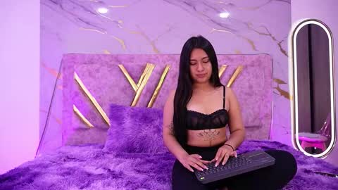 haileyy_fox online show from 1, 12, 2025