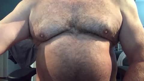 Snapshot of hairbear5 chatting on 16, 6, 2026 Bruce online show from 16, 6, 2026