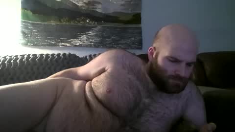 Snapshot of hairiestbear chatting on 15, 1, 2025 Hairiest Bear online show from 15, 1, 2025