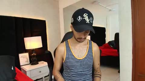 Snapshot of hairy_diamond chatting on 14, 9, 2025 H A I R Y D I A M O N D online show from 14, 9, 2025
