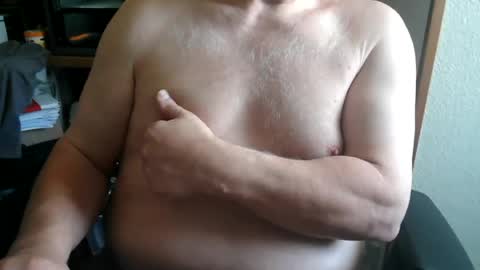 Snapshot of hairyarmpit_lover_1970 chatting on 17, 6, 2026 hairyarmpit_lover_1970 online show from 17, 6, 2026