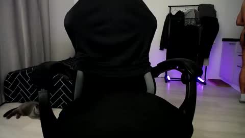 Adam online show from 2, 11, 2025