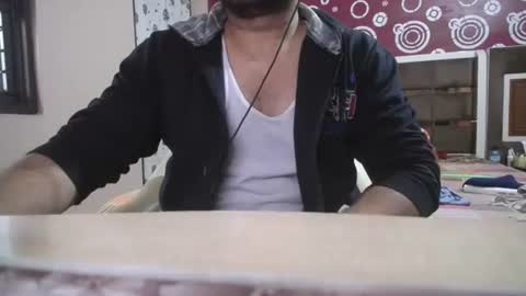 Snapshot of hairyguy1212 chatting on 21, 11, 2025 Hairyguy121 online show from 21, 11, 2025