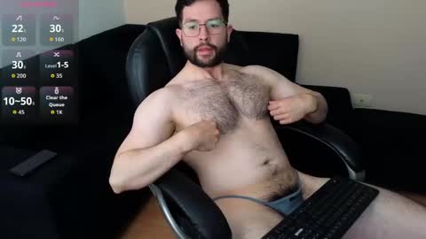 Snapshot of hairyncuteass chatting on 23, 5, 2026 hairyncuteass online show from 23, 5, 2026