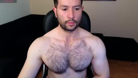 Snapshot of hairyncuteass chatting on 5, 6, 2026 hairyncuteass online show from 5, 6, 2026
