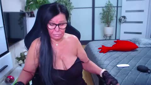 Monika online show from 20, 1, 2025